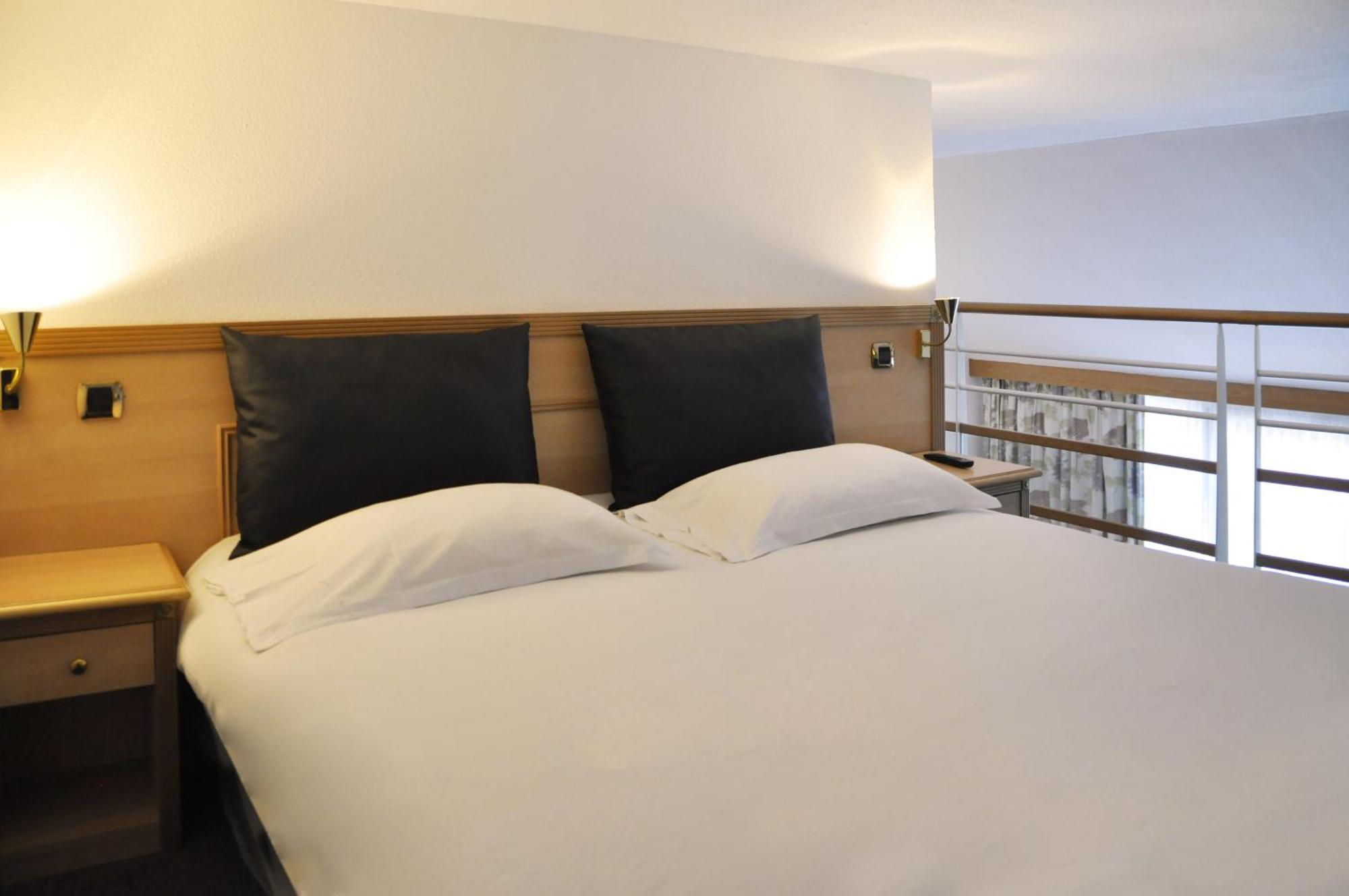 เวสโตเตล นองต์แอตแลนติก Hotel ลา-ชาเปล-ซัวร์-เอเดร ภายนอก รูปภาพ