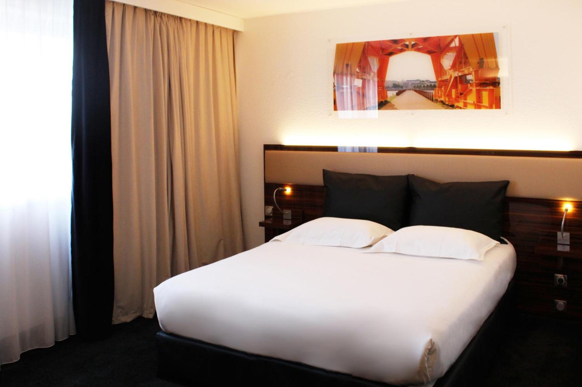 เวสโตเตล นองต์แอตแลนติก Hotel ลา-ชาเปล-ซัวร์-เอเดร ภายนอก รูปภาพ