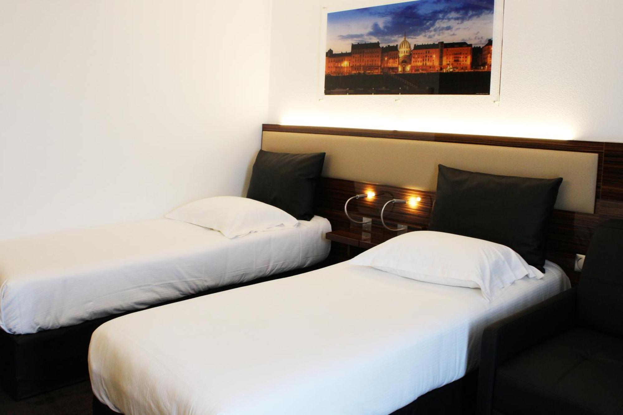 เวสโตเตล นองต์แอตแลนติก Hotel ลา-ชาเปล-ซัวร์-เอเดร ภายนอก รูปภาพ