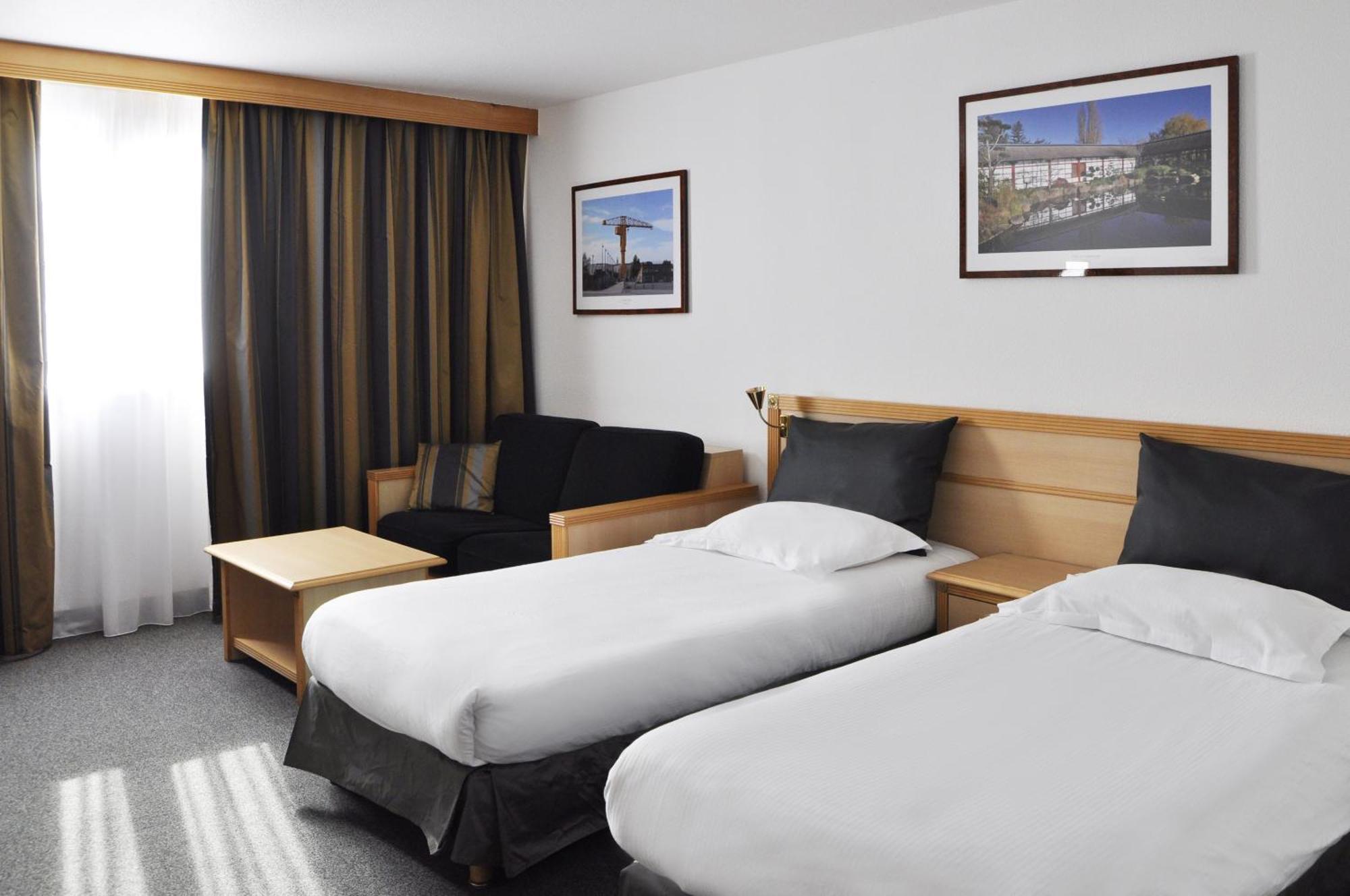 เวสโตเตล นองต์แอตแลนติก Hotel ลา-ชาเปล-ซัวร์-เอเดร ภายนอก รูปภาพ