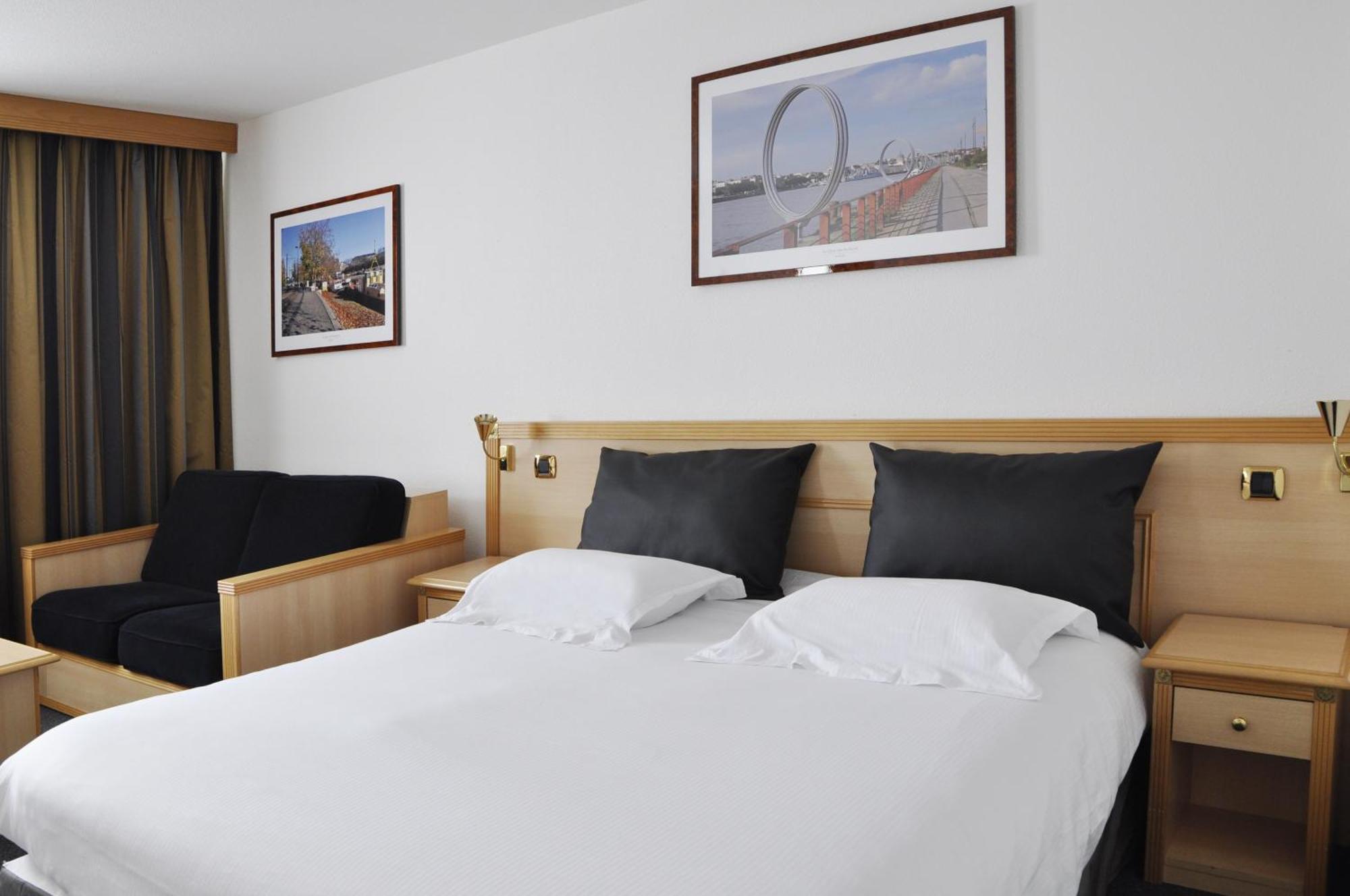 เวสโตเตล นองต์แอตแลนติก Hotel ลา-ชาเปล-ซัวร์-เอเดร ภายนอก รูปภาพ